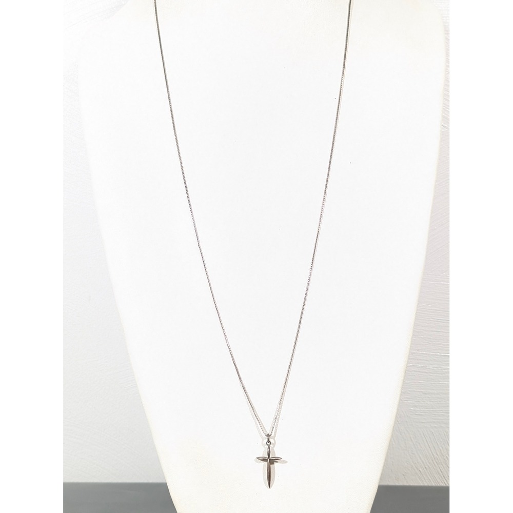 Jezlaine Sterling Silver Cross‎ Necklace 32" Long Chain Classic MInimalist - Picture 2 of 9